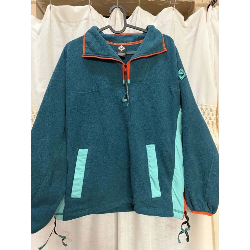 REI x Outdoor Afro women's large